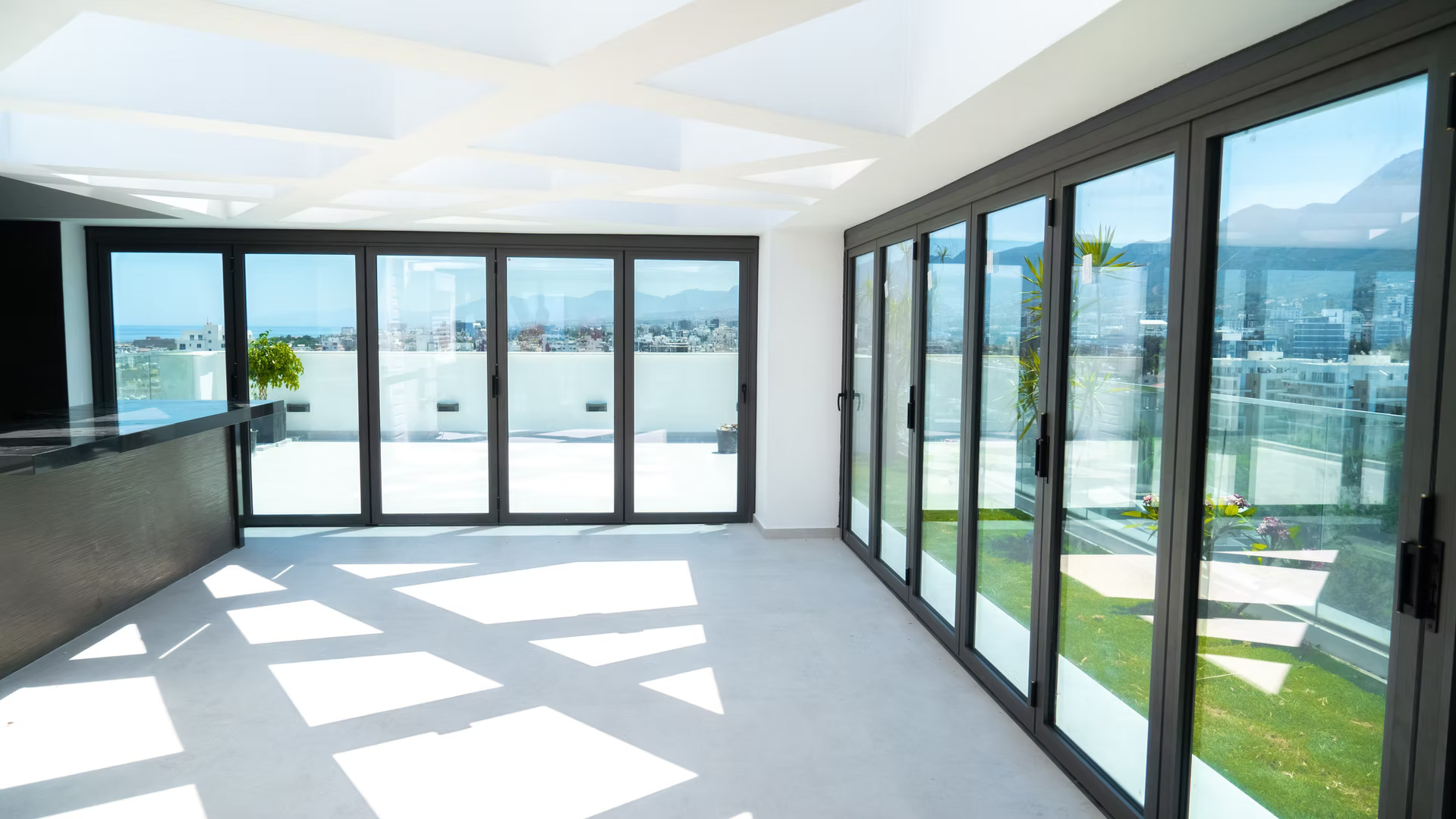 aluna bifold doors