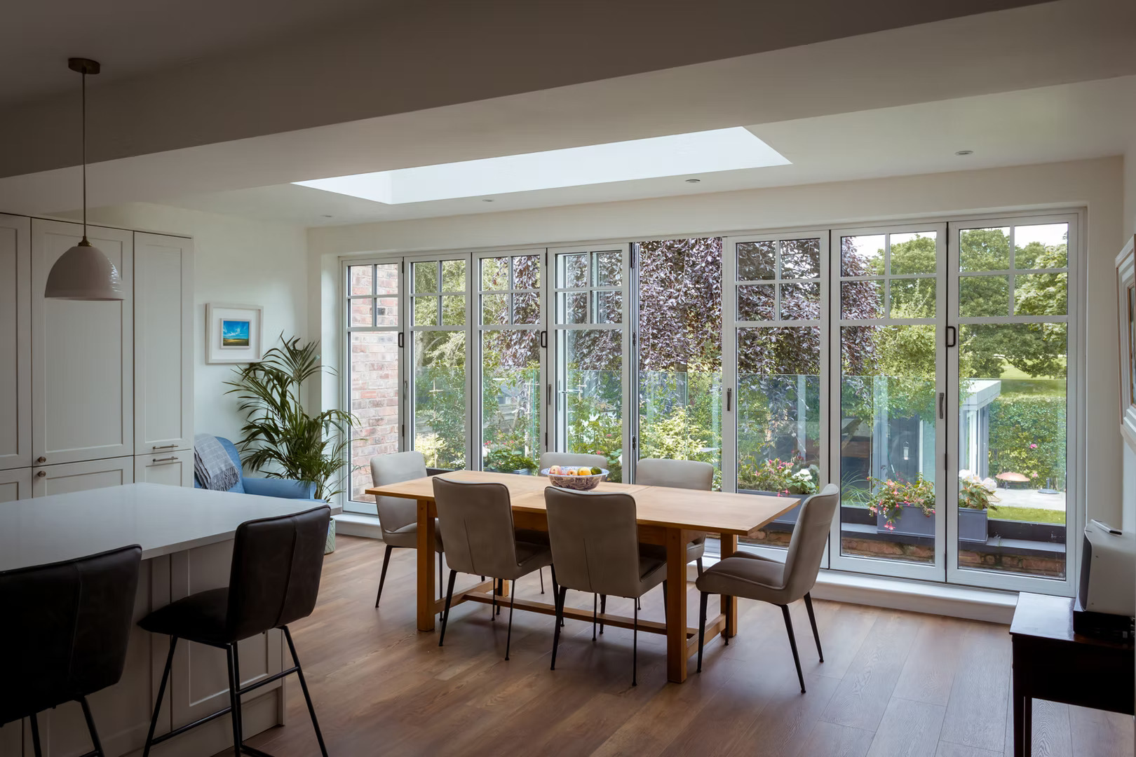 aluna bifold doors