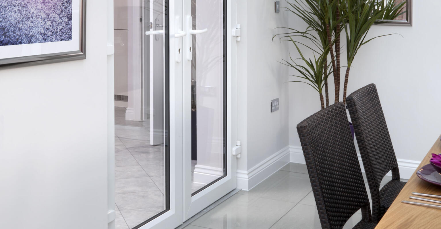 How To Remove a Eurocell Door Lister Windows