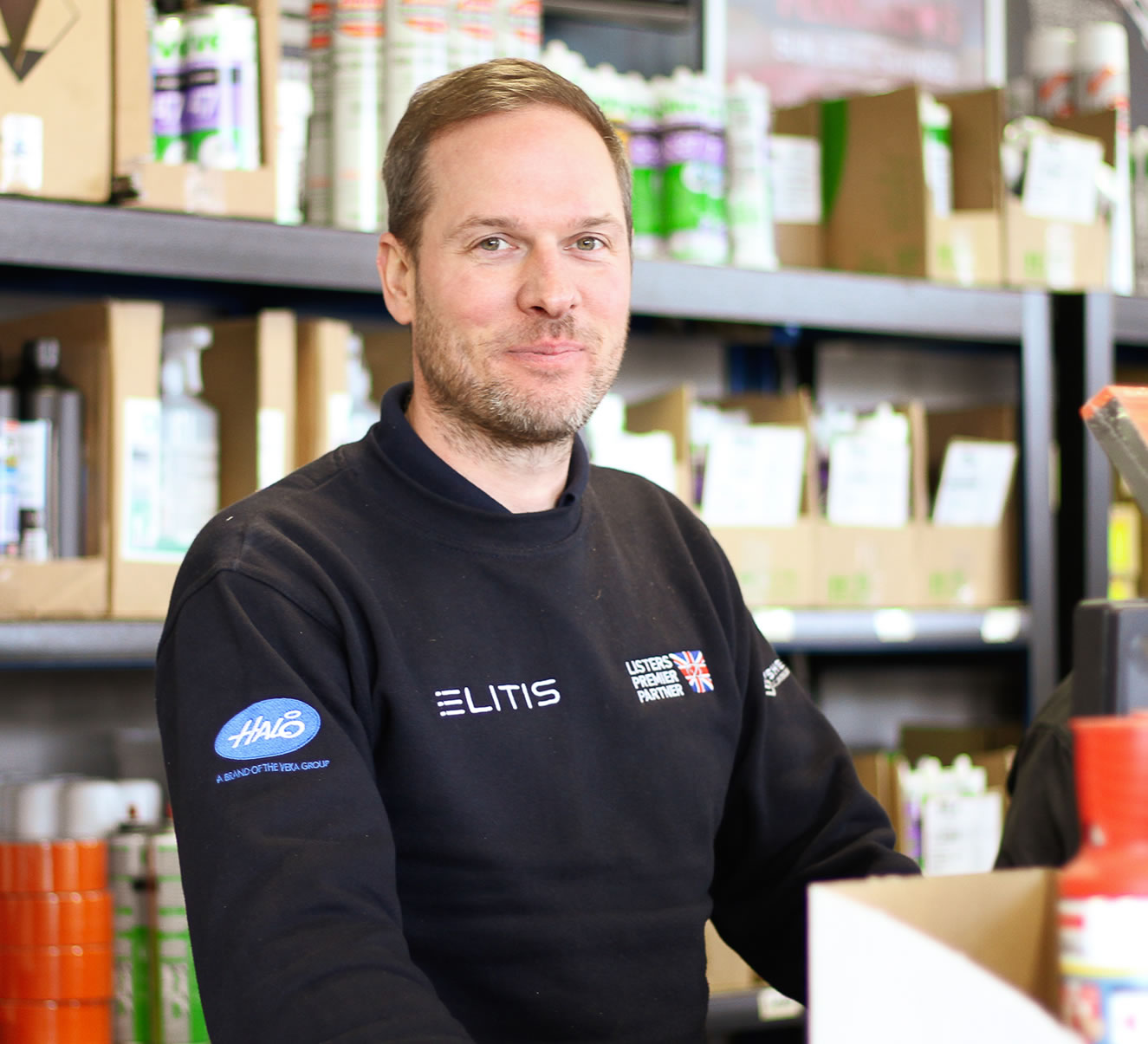 listers-hub3 Trade Hub counter