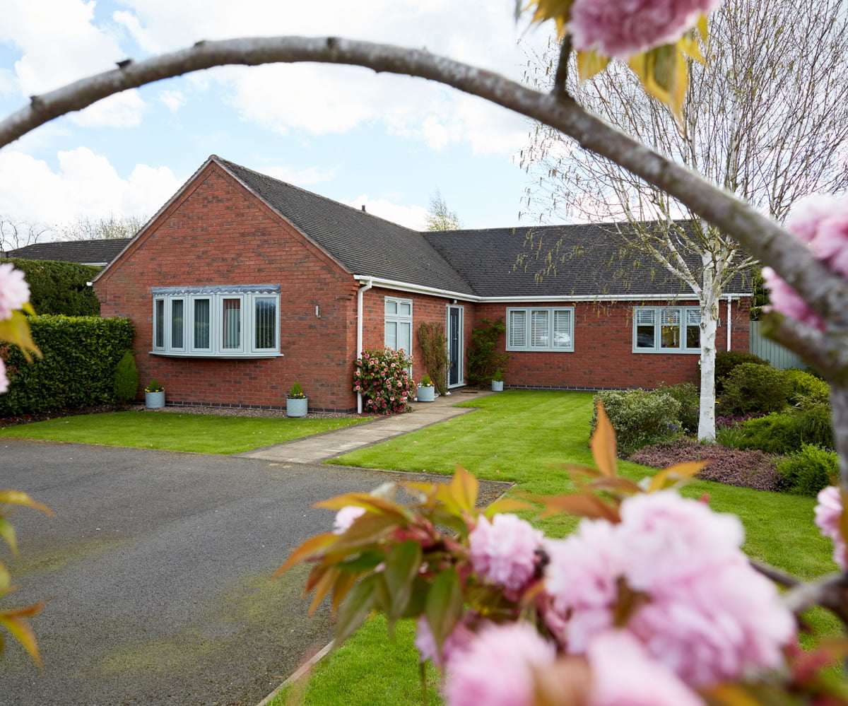 Lister Windows & Doors, Expert Products For Installers | Listers